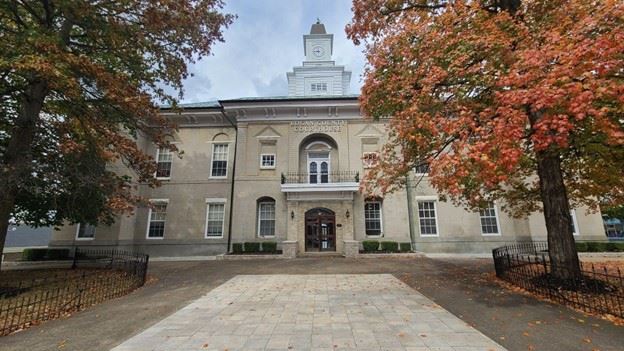 Logan County Courthouse